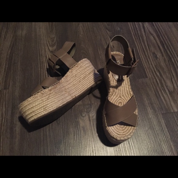 marc fisher randall platform wedge